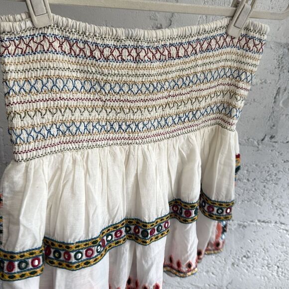 ZARA Skirt - Super Cute Embroidered- NWOT - Size Small - Picture 4 of 4